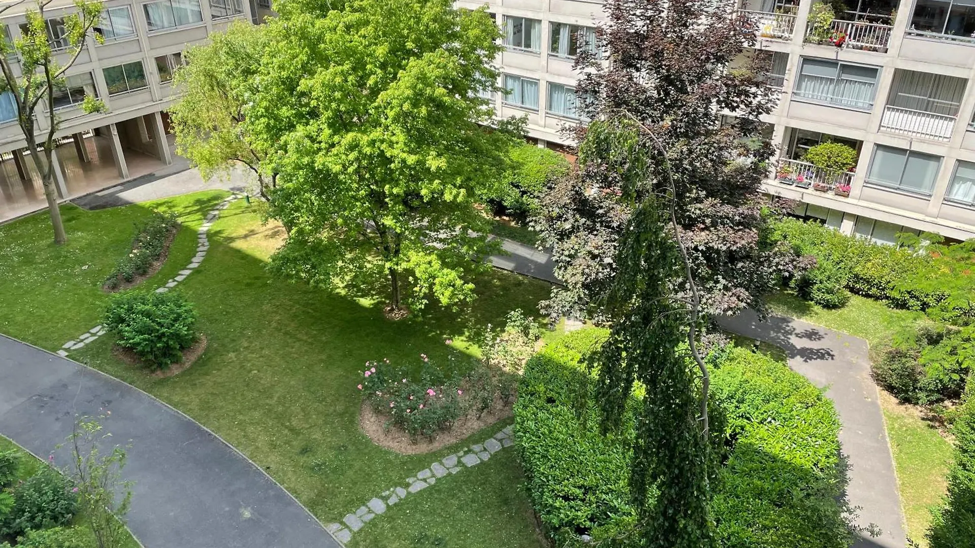 Superb Flat With Iconic Eiffel Tower View * Paris